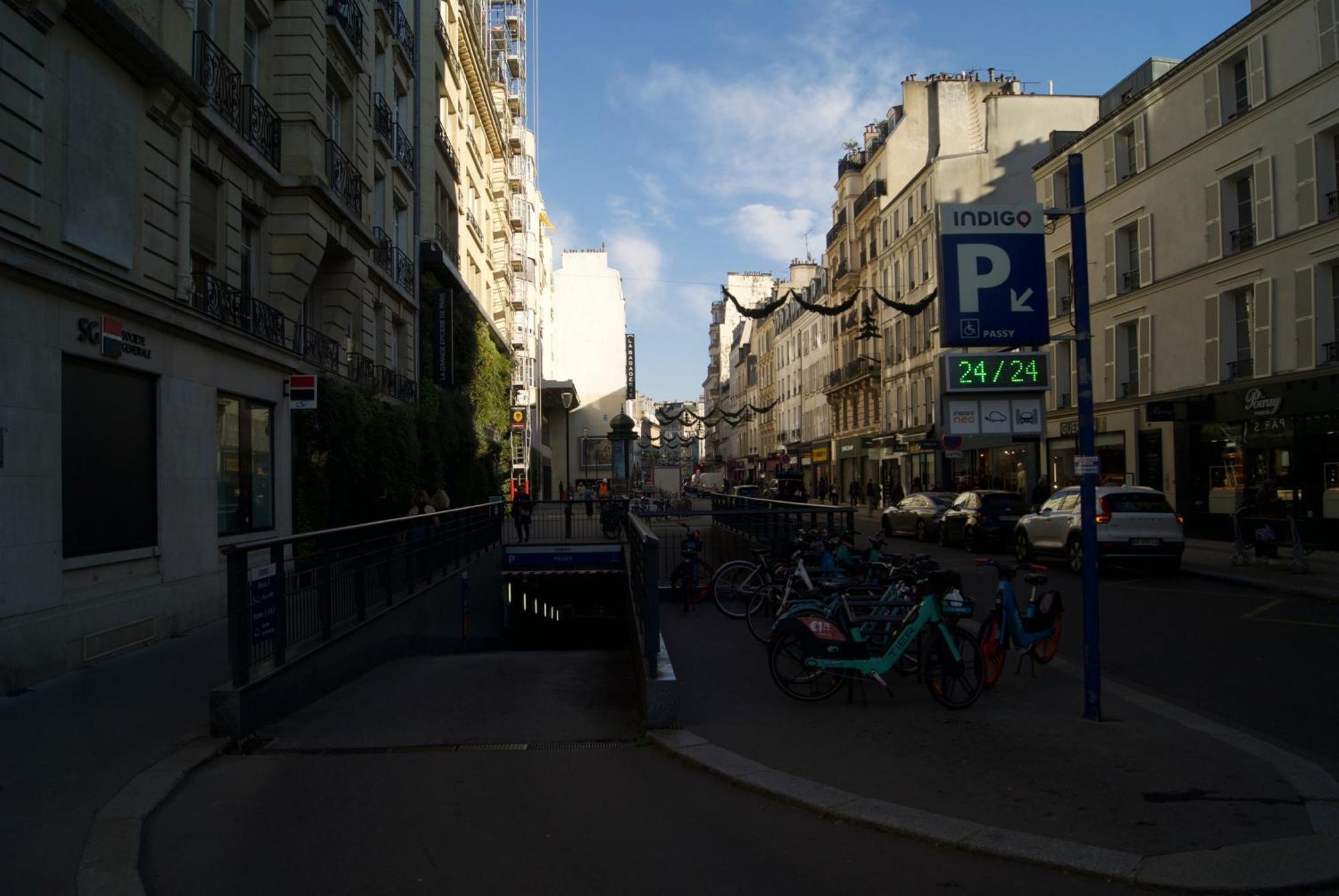 Cosy 2 50m2 Parisian Classic Flat - Passy, 16th Arrondissement, Near Eiffel Tower Appartamento